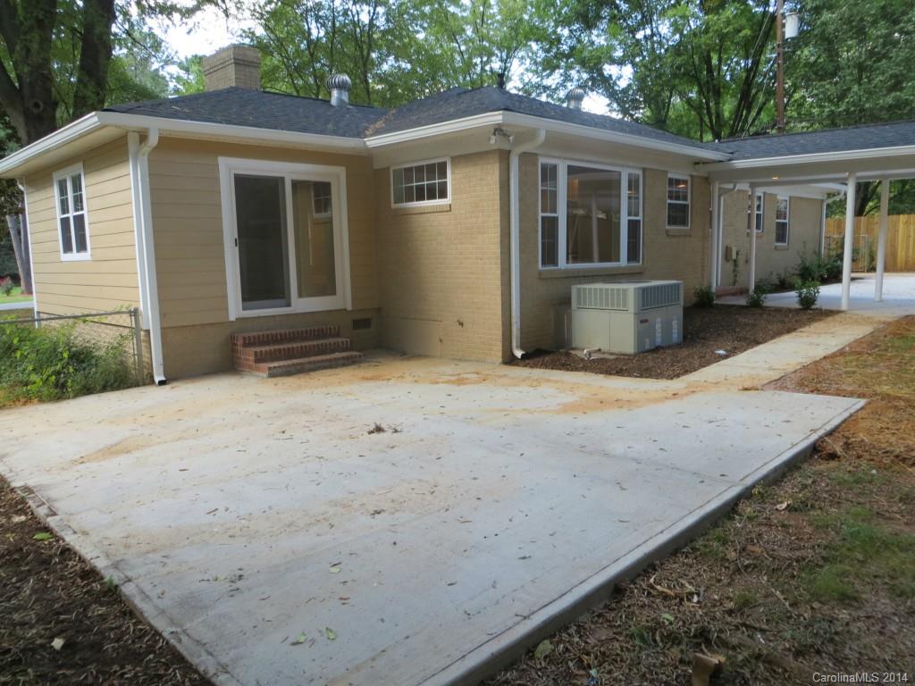 1542 Crystal Road Charlotte, NC 28205 - Photo 2 of 14 Gallery Image 2