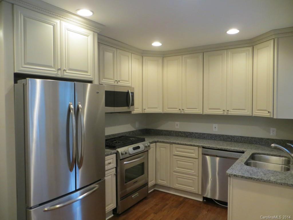 1542 Crystal Road Charlotte, NC 28205 - Photo 7 of 14 Gallery Image 7