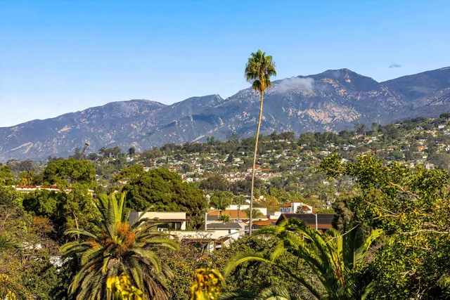 $1,850,000 | 218 Santa Barbara Street, Unit D, Santa Barbara, CA 93101