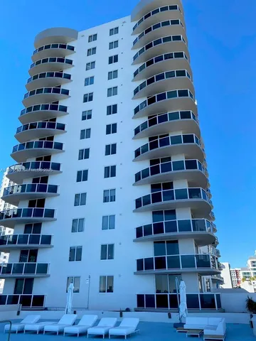 $4,400 | 601 Northeast 23rd Street, Unit 706, Miami, FL 33137