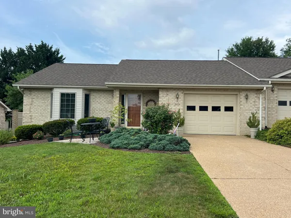 $335,000 | 209 Kim Court, Woodstock, VA 22664
