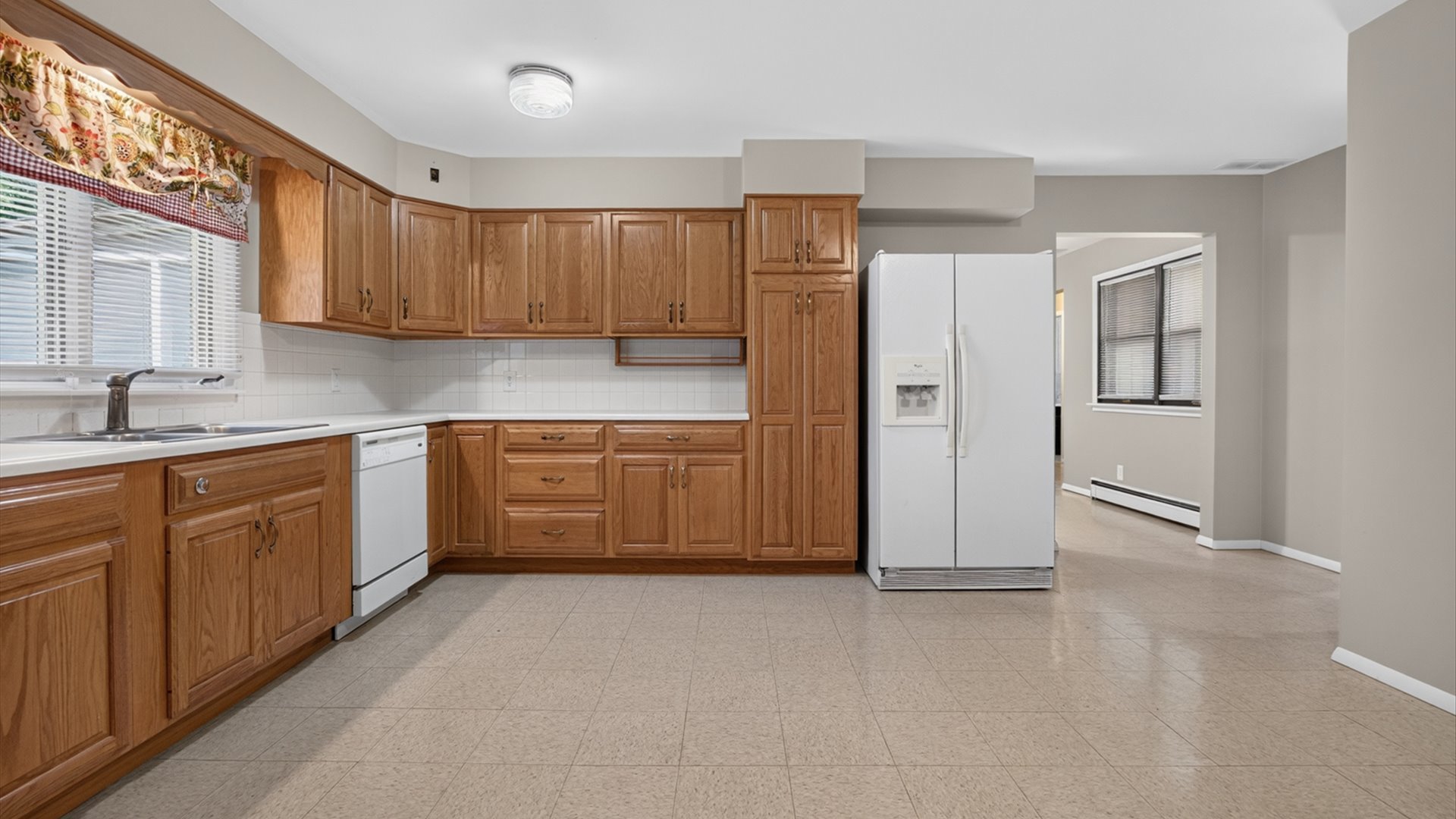 305 Centennial Avenue Normal, IL 61761 - Photo 5 of 49