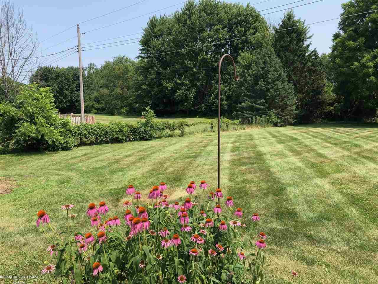4749 Kidder Road Almont, MI 48003 - Photo 23 of 25 31388422-22.JPG