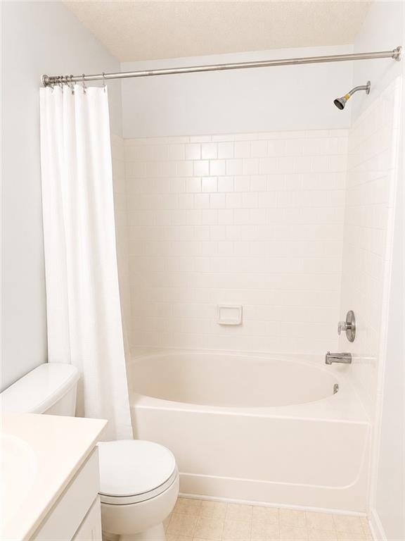 9155 Nesbit Ferry Road, Unit 82 Alpharetta, GA 30022 - Photo 12 of 19 Gallery Image 12