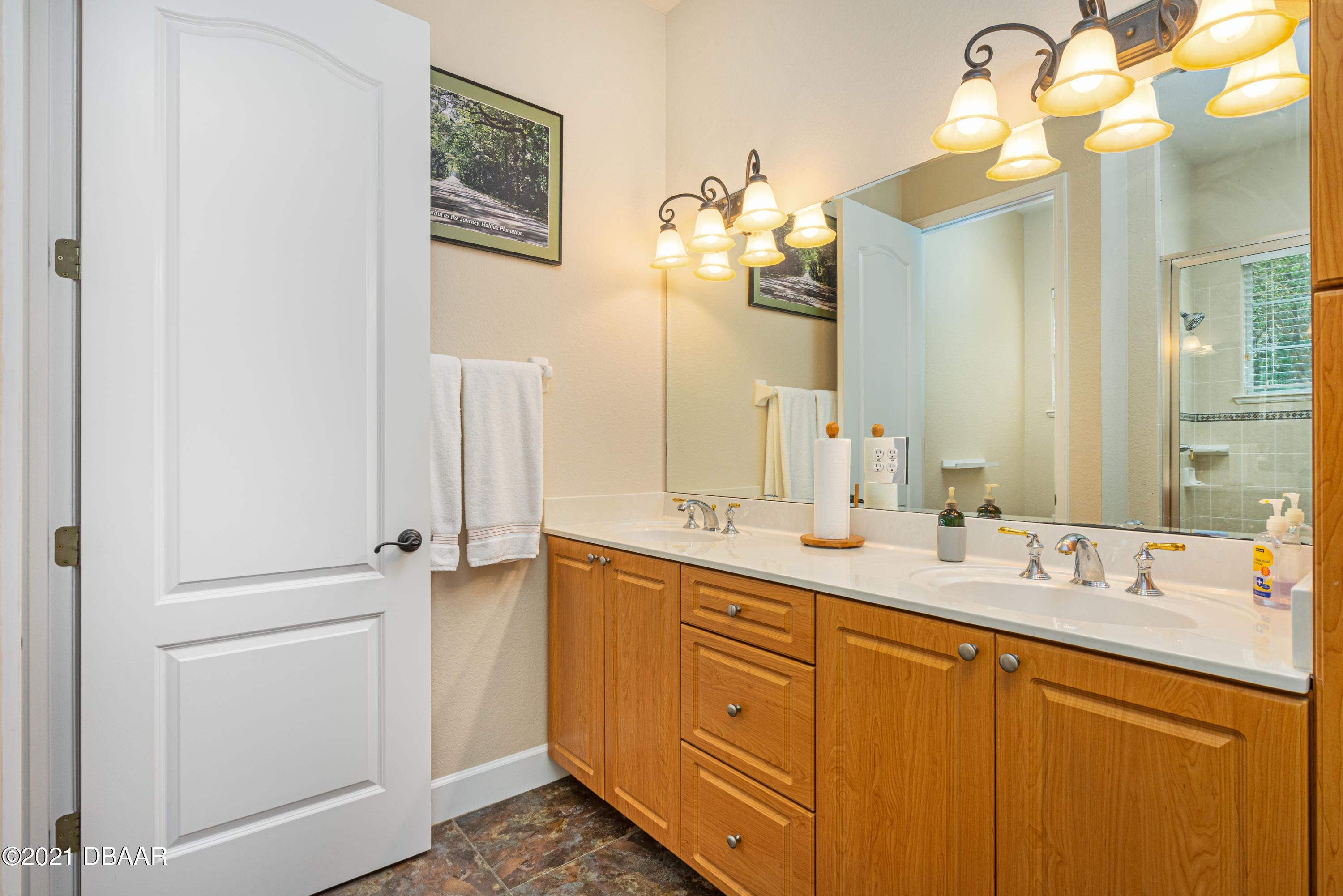 3148 Connemara Drive Ormond Beach, FL 32174 - Photo 13 of 32 Master Bathroom