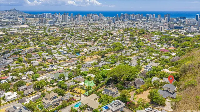 $2,700,000 | 2456 Sonoma Street, Honolulu, HI 96822