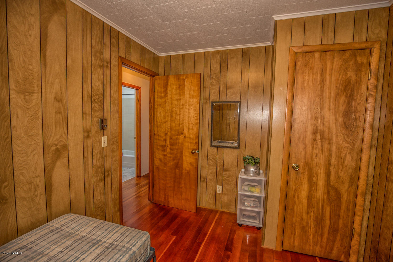 3 Massasoit Road Stockbridge, MA 01262 - Photo 28 of 36 vincentcarusophotography_3massasoitroad_