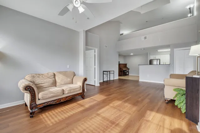 $1,800 | 2801 Chancellorsville Drive, Unit 137, Tallahassee, FL 32312