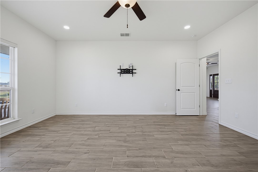 10023 County Road Mathis, TX 78368 - Photo 15 of 43 Gallery Image 15
