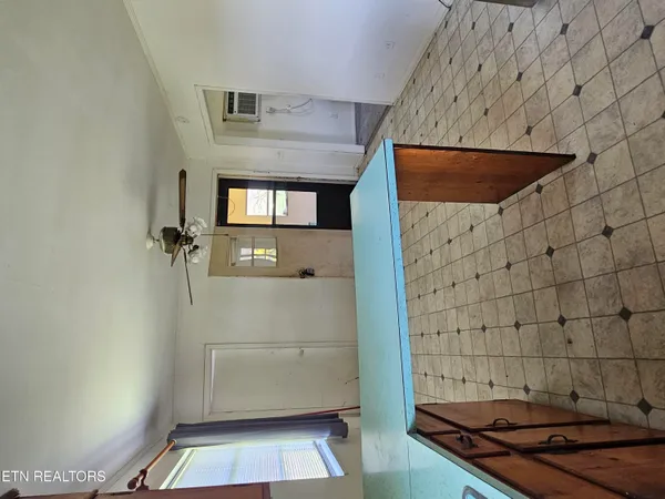 $169,000 | 1191 Main Street, Decatur, TN 37322