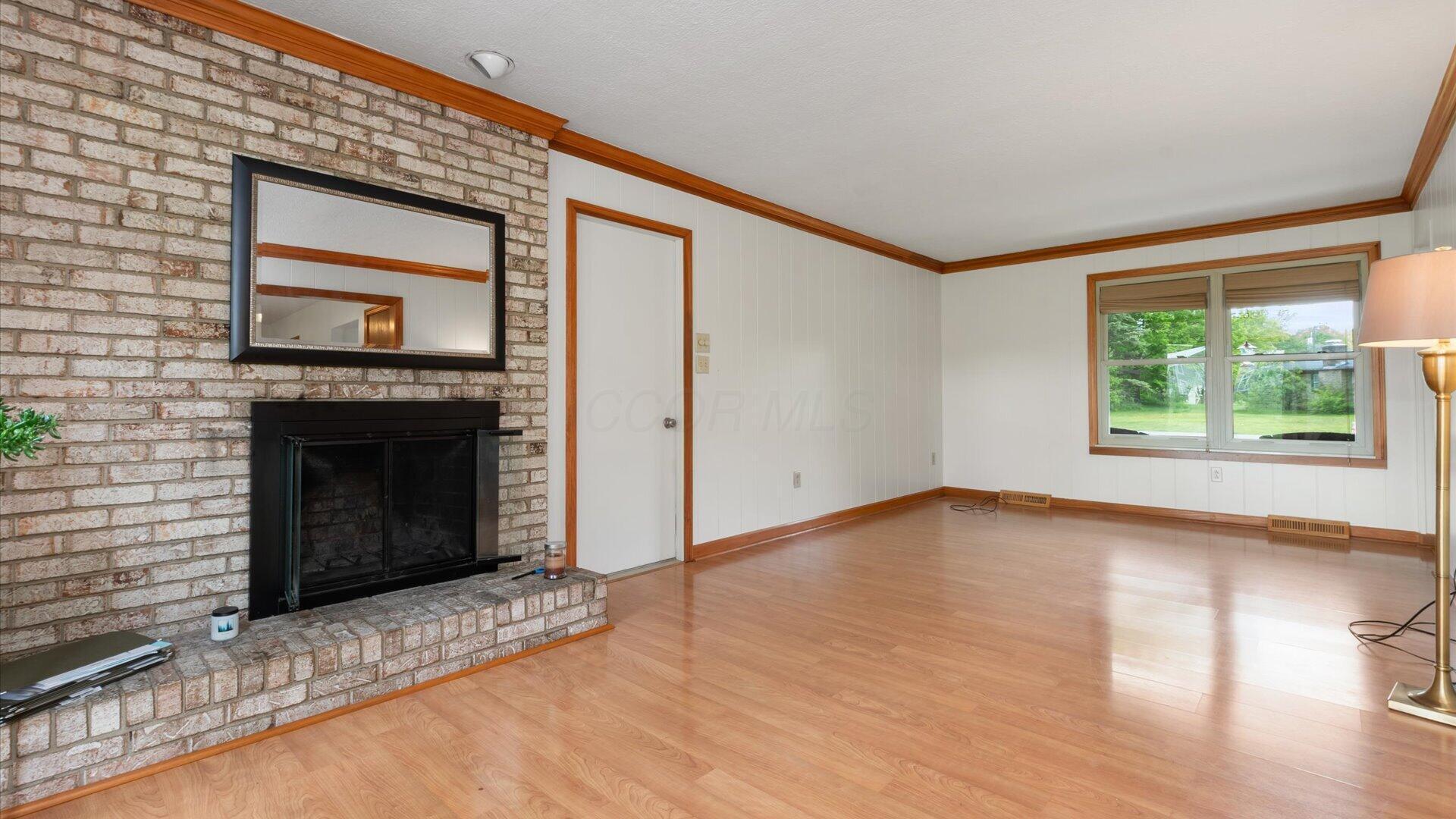 7619 Wilbur Road New Albany, OH 43054 - Photo 21 of 55 Family Rm.