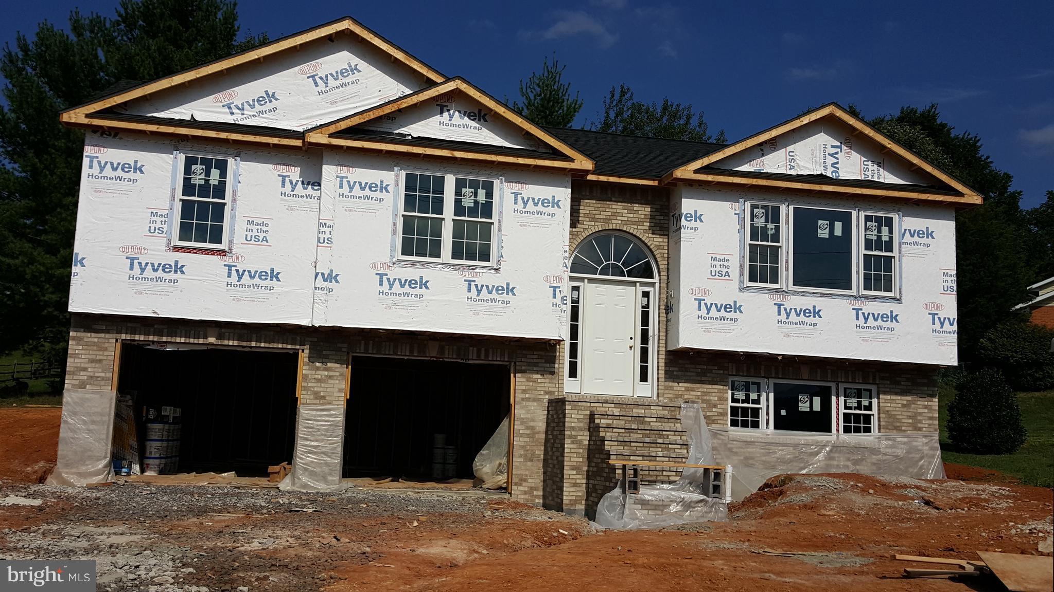 112 Highfield Road Front Royal, VA 22630 - Photo 2 of 18 Exterior (Front)