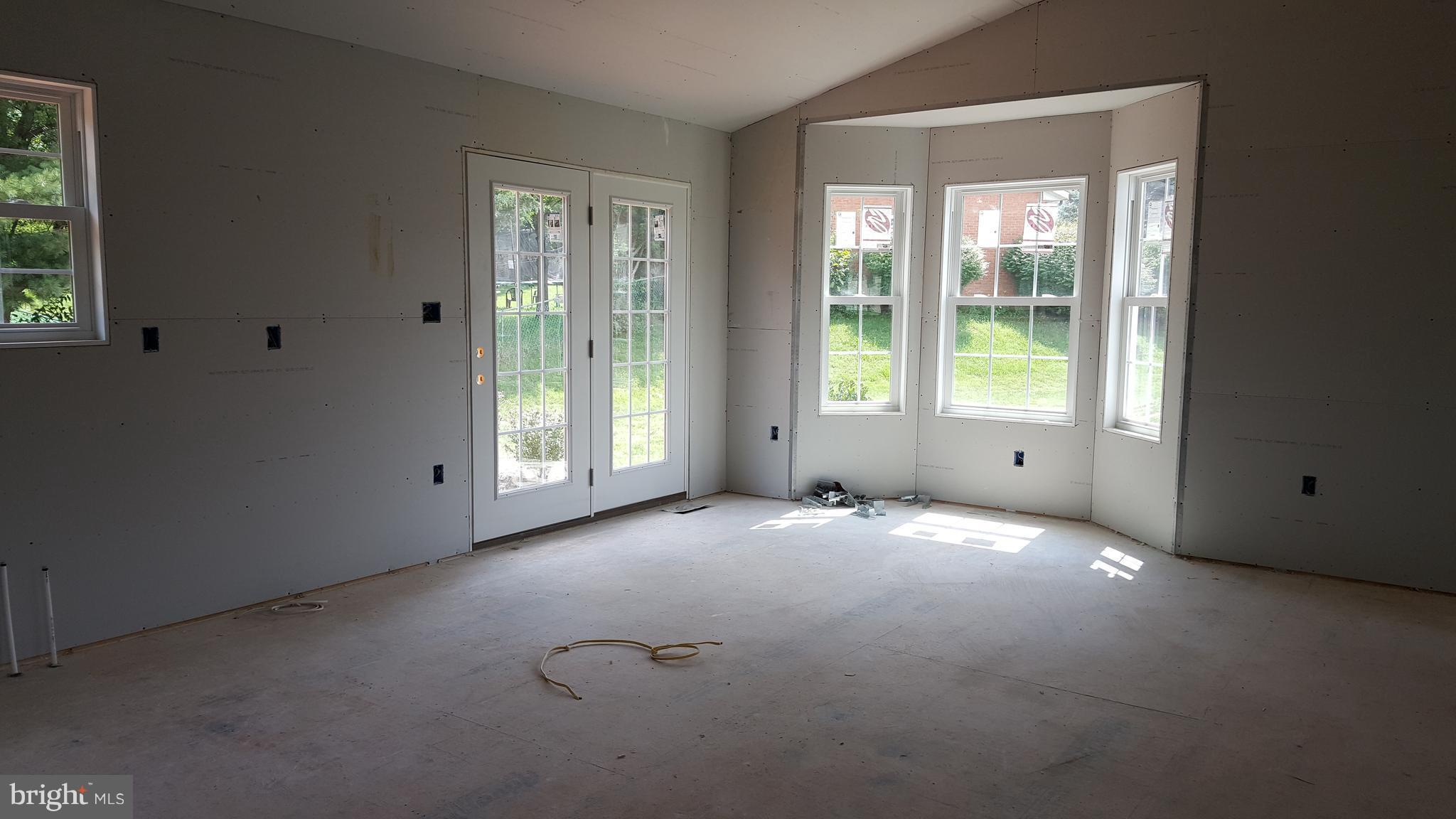 112 Highfield Road Front Royal, VA 22630 - Photo 11 of 18 Dining Room