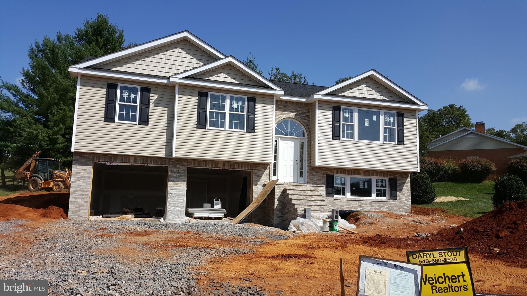 112 Highfield Road Front Royal, VA 22630 - Photo 9 of 18 Exterior (Front)