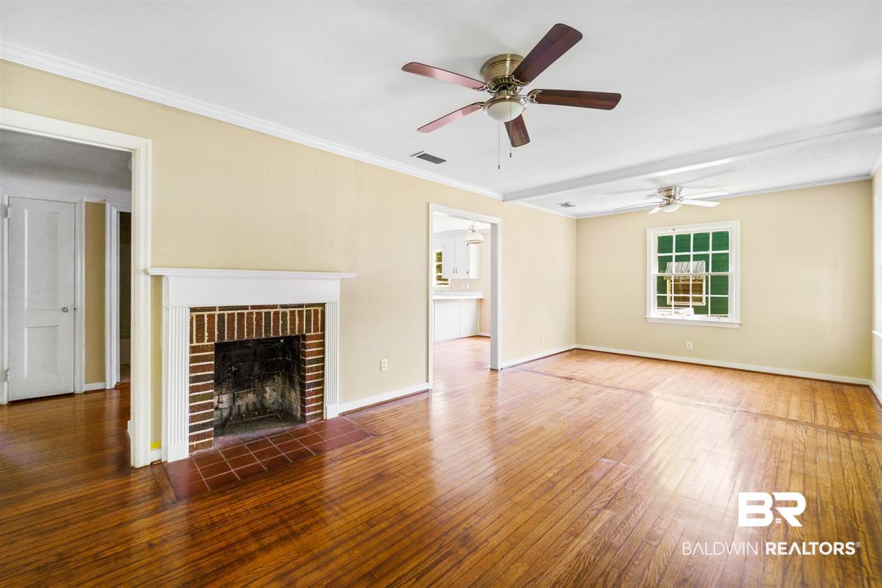 2314 Churchill Drive Mobile, AL 36606 - Photo 4 of 17