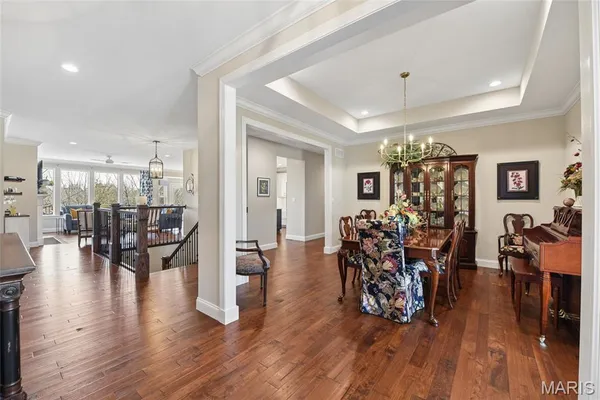 $659,500 | 734 Crested Point Drive, Eureka, MO 63025