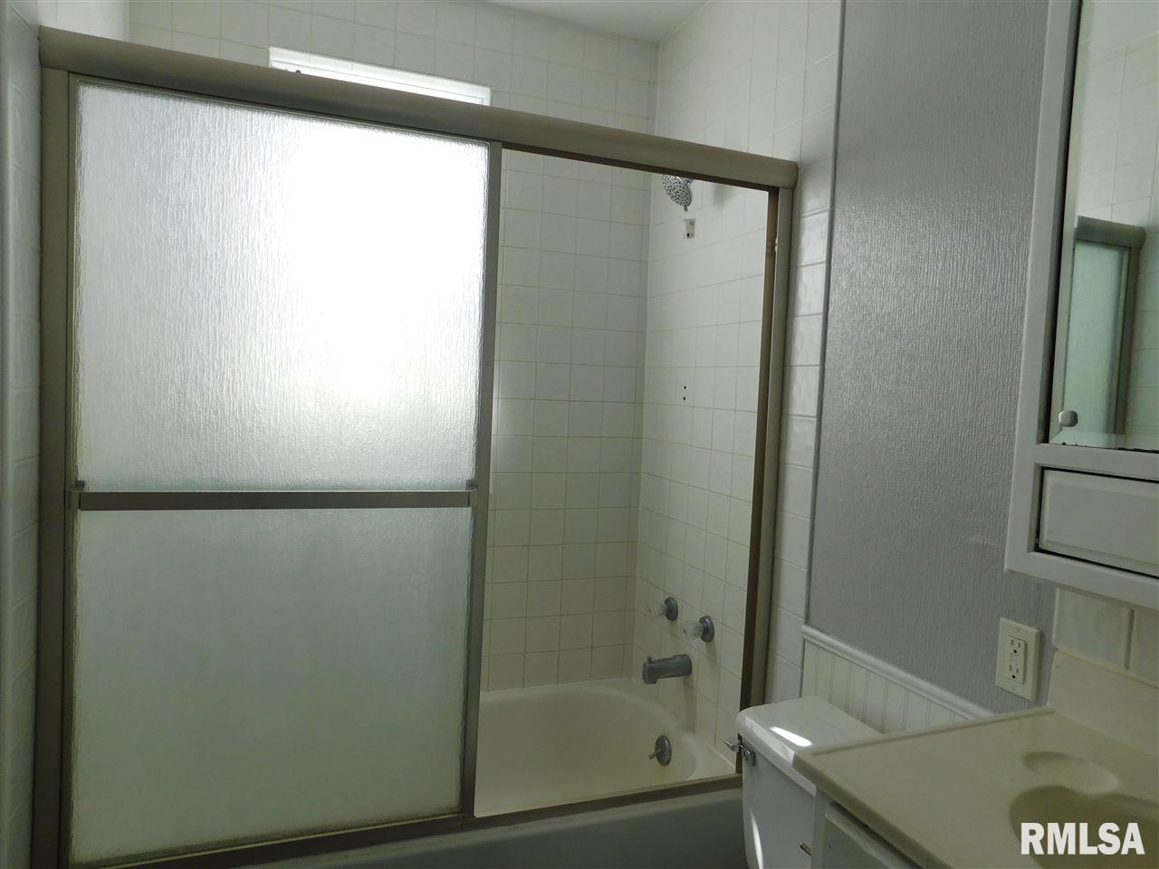 102 Fulton Road Marquette Heights, IL 61554 - Photo 23 of 32 Gallery Image 23