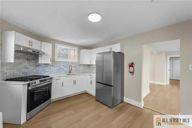 $2,550 | 1608 Brunswick Avenue, Unit 1, Lawrence Township, NJ 08648