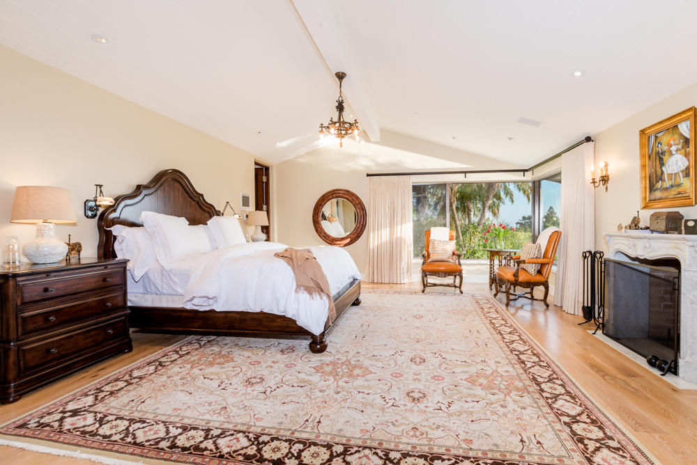 881 San Ysidro Lane Montecito, CA 93108 - Photo 15 of 78 881SanYsidro-0056-web