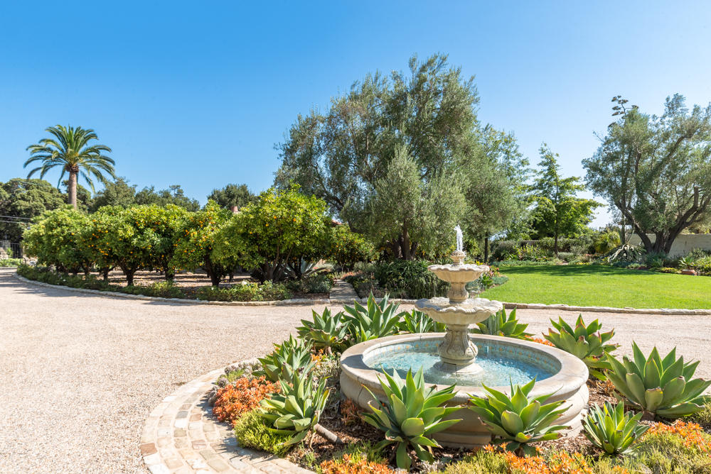 881 San Ysidro Lane Montecito, CA 93108 - Photo 59 of 78 881SanYsidro-0069-web