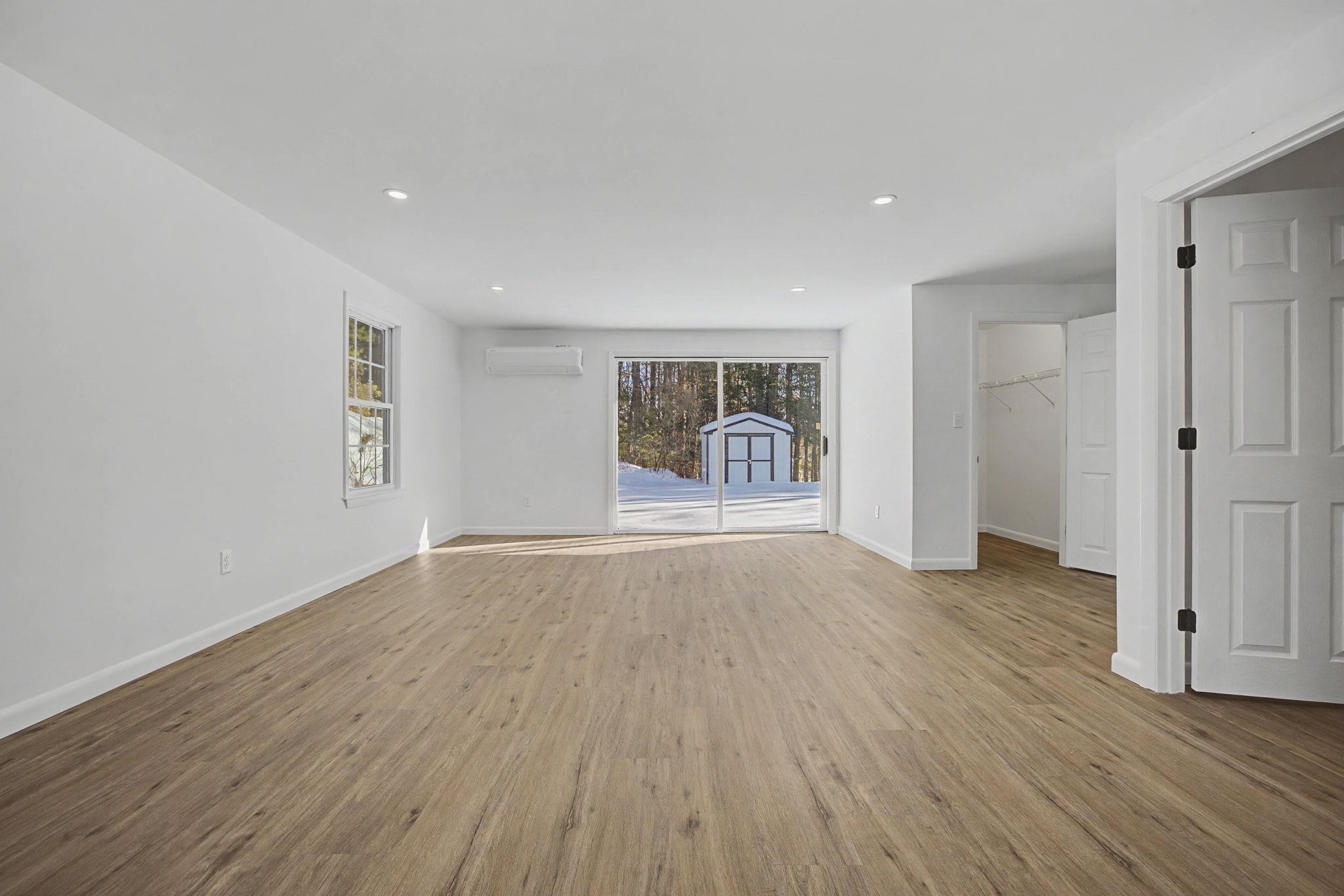 12 Davis Road Merrimack, NH 03054 - Photo 16 of 41