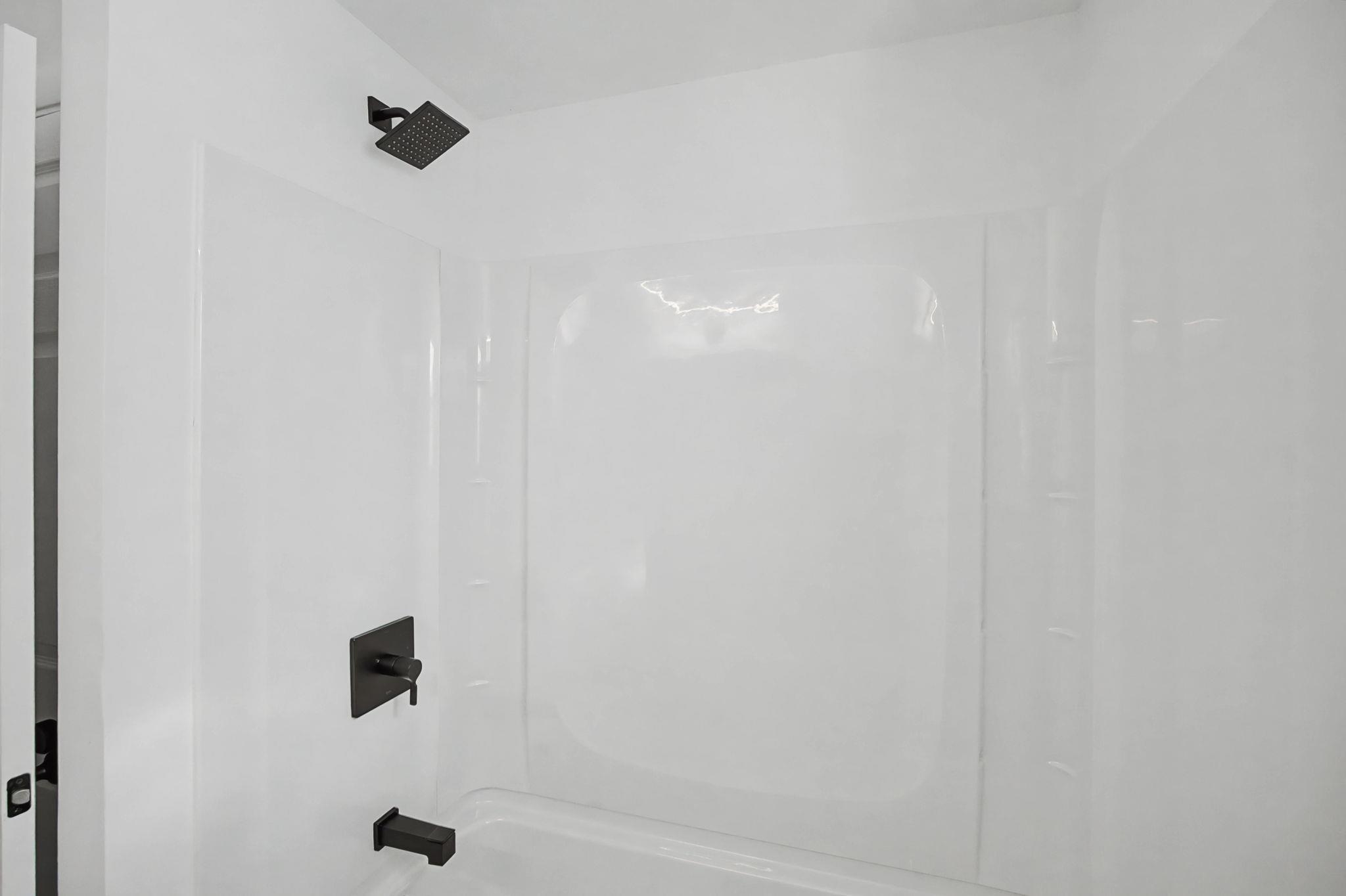 12 Davis Road Merrimack, NH 03054 - Photo 27 of 41