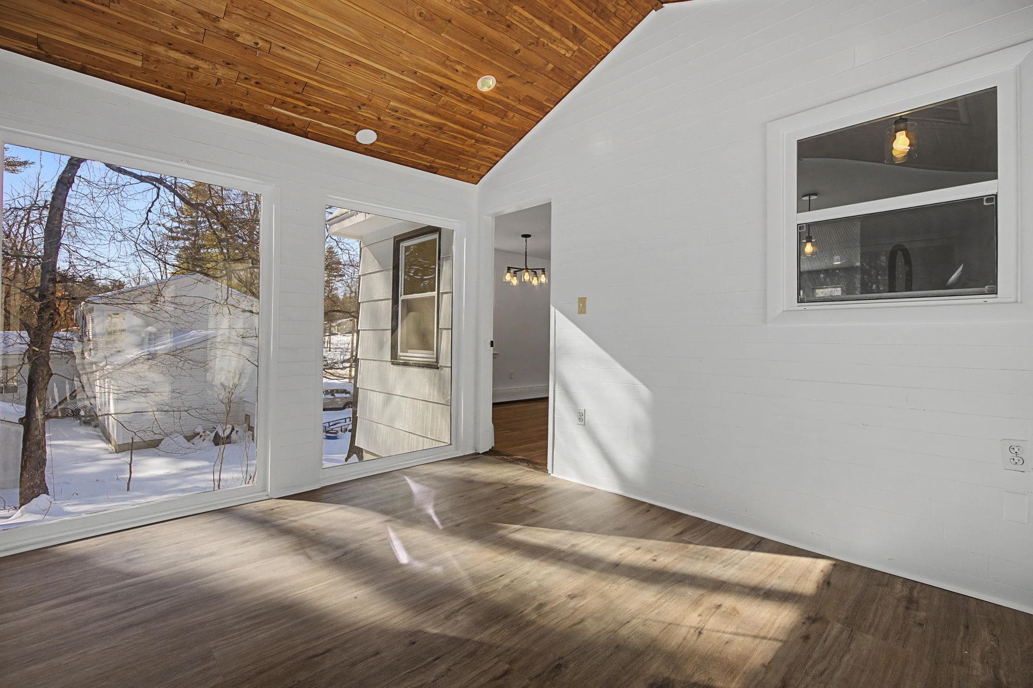 12 Davis Road Merrimack, NH 03054 - Photo 29 of 41