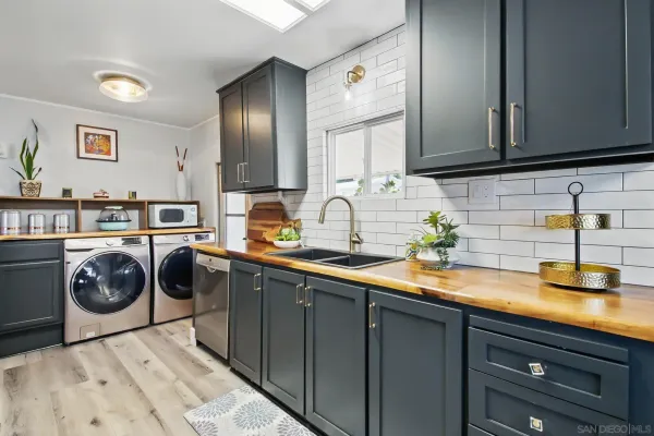 $2,600 | 525 West El Norte Parkway, Unit 126, Escondido, CA 92026