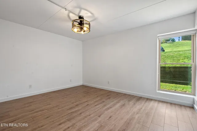 $275,000 | 518 Berlin Drive, Knoxville, TN 37923