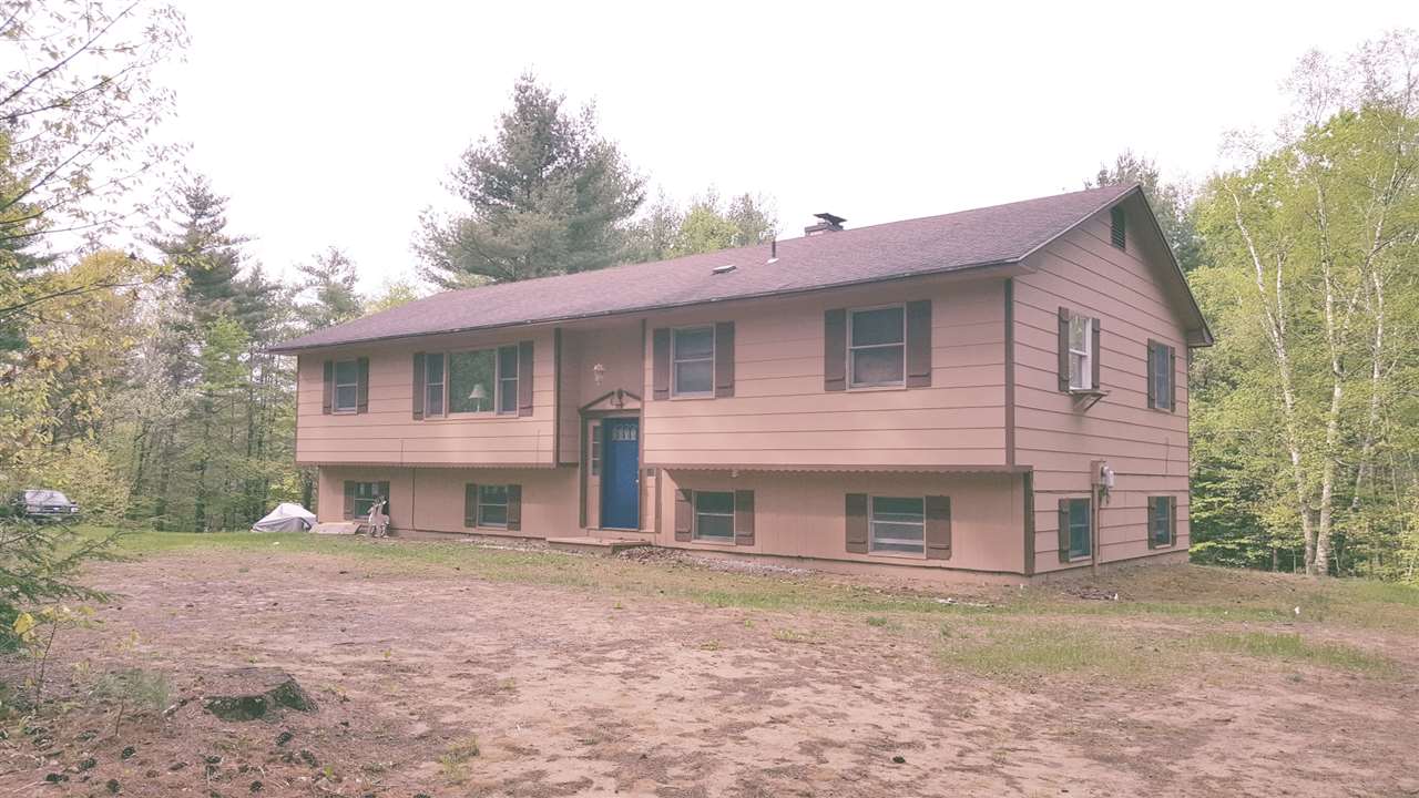 413 Colonial Drive Rutland Town, VT 05701 - Photo 2 of 16