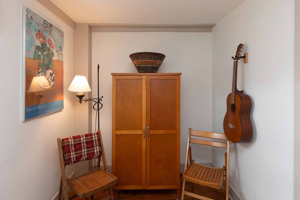 2 Green Avenue Edgartown, MA 02539 - Photo 20 of 42 a bathroom with a toilet and a mirror