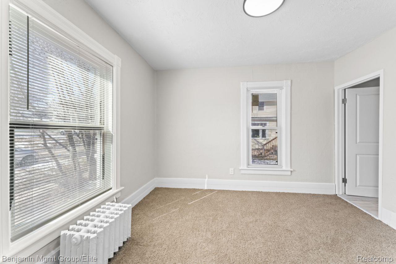 532 Fox Street Lapeer, MI 48446 - Photo 16 of 43 photos_web_resolution_24.jpg