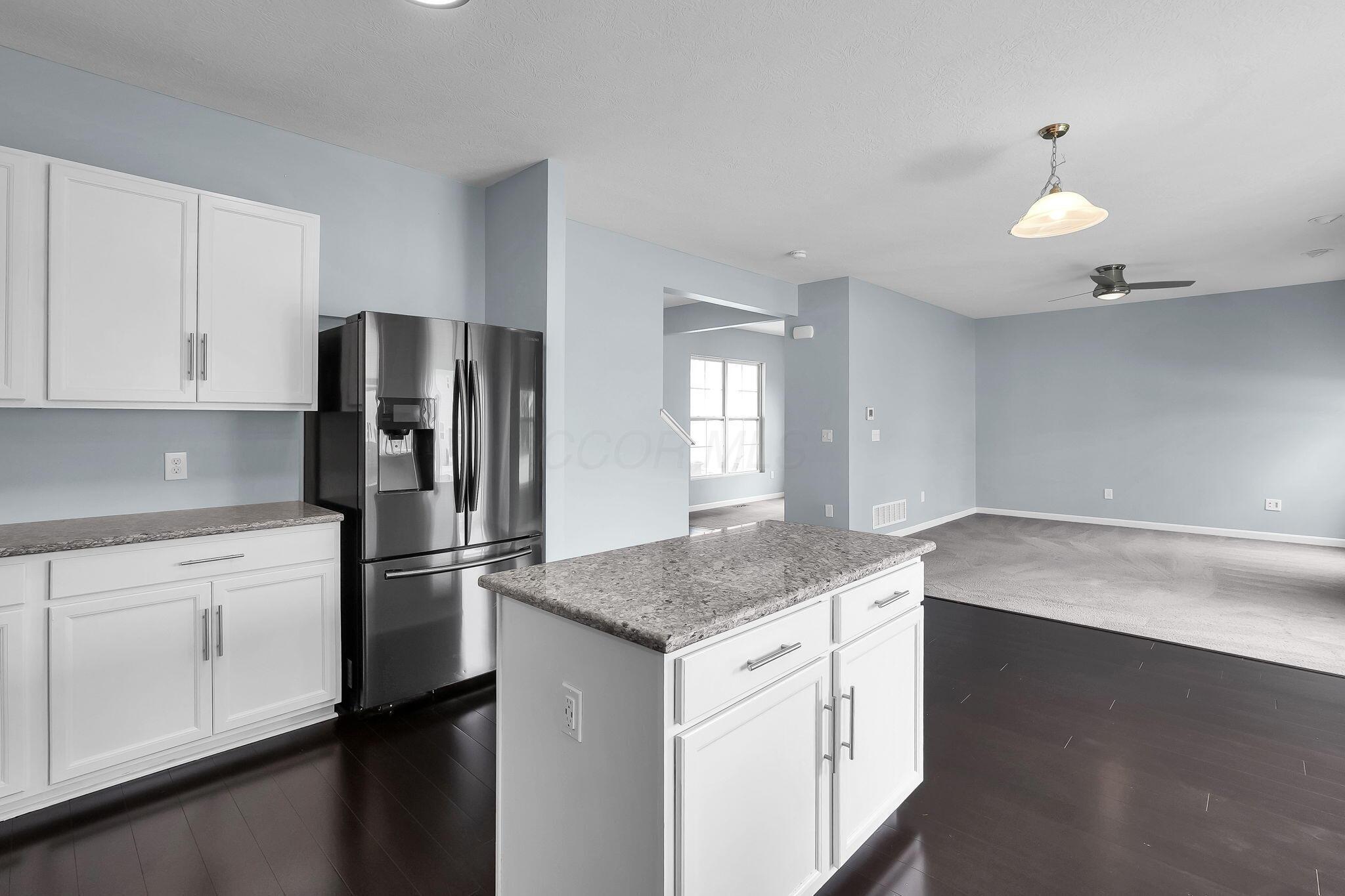 4945 Farview Road Columbus, OH 43231 - Photo 4 of 56 11-web-or-mls-4945-farview-rd