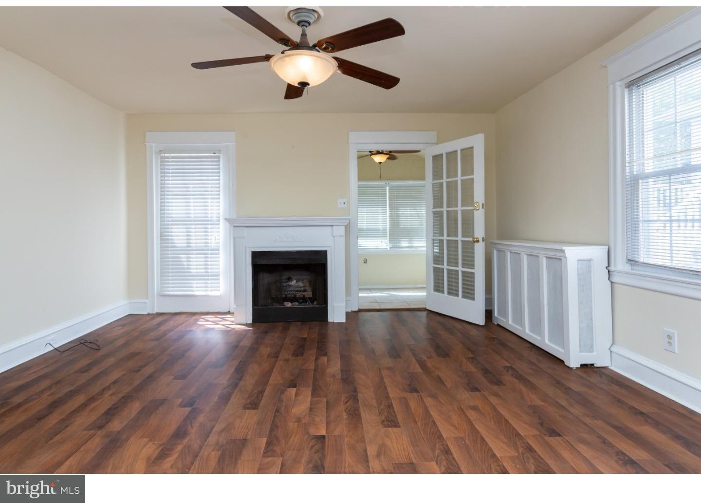 515 Wales Road Havertown, PA 19083 - Photo 9 of 22 Living Room