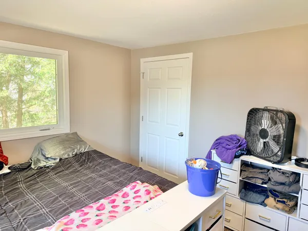 $219,900 | 102 Rotterdam Avenue South, Hollandale, MN 56045