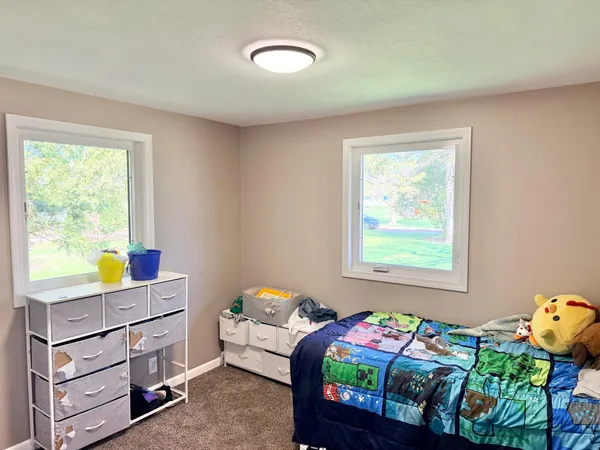 $219,900 | 102 Rotterdam Avenue South, Hollandale, MN 56045