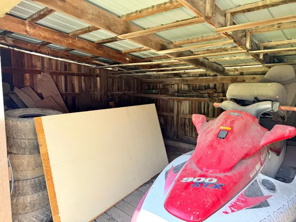 $219,900 | 102 Rotterdam Avenue South, Hollandale, MN 56045