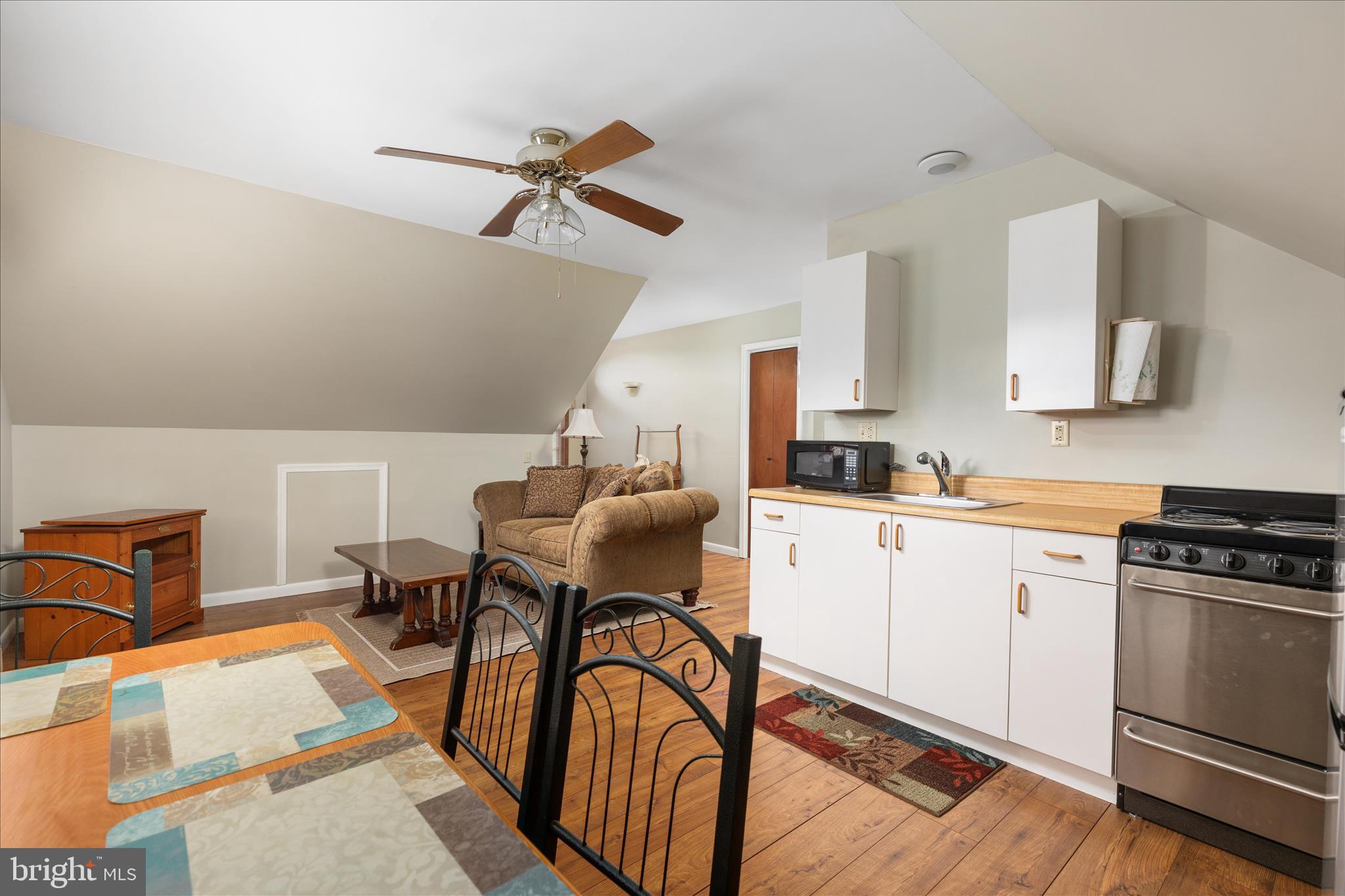 272 Buster Brown Drive Rio, WV 26755 - Photo 68 of 113 Apartment above the Garage