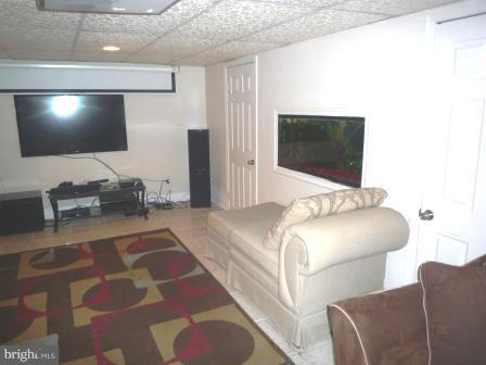1209 Berkwood Road Baltimore, MD 21237 - Photo 14 of 19 Family Room