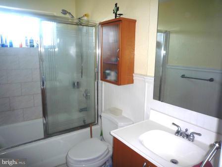 1209 Berkwood Road Baltimore, MD 21237 - Photo 10 of 19 Bath