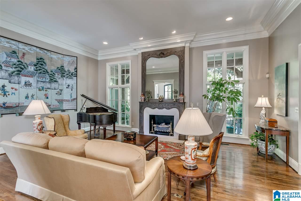 3214 Rockledge Road Birmingham, AL 35213 - Photo 4 of 44 Gallery Image 4