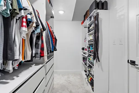 $815,000 | 5000 Mission Oaks Boulevard, Unit 30, Austin, TX 78735