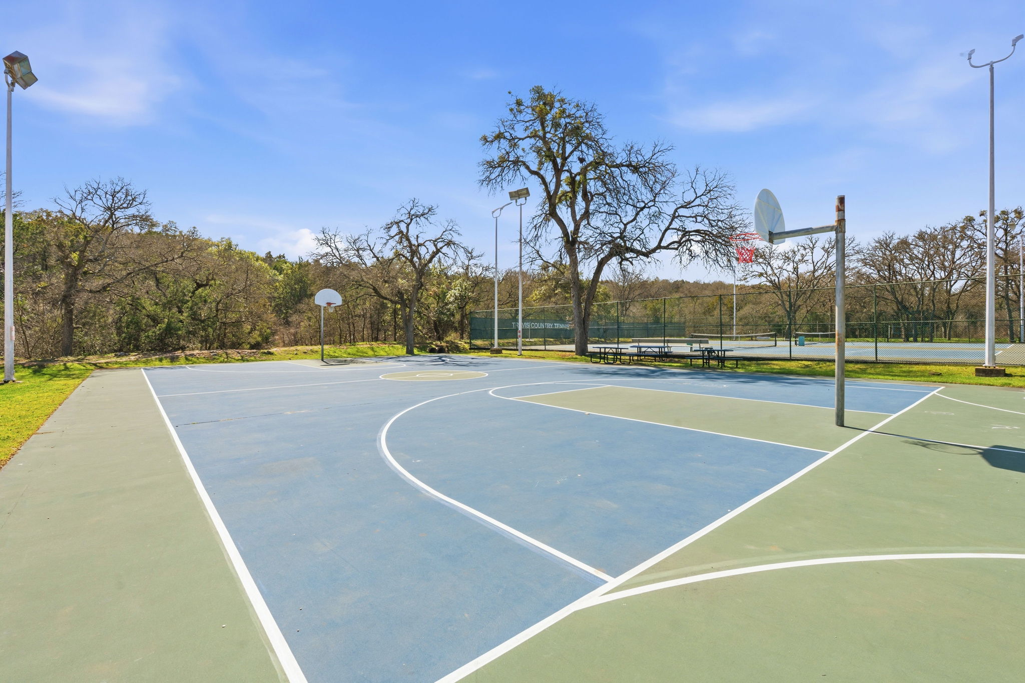 5000 Mission Oaks Boulevard, Unit 30 Austin, TX 78735 - Photo 28 of 31 View of basketball court featuring community basketball court