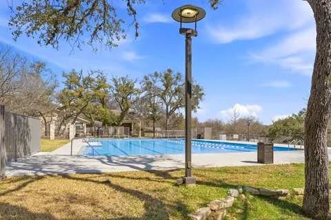 $815,000 | 5000 Mission Oaks Boulevard, Unit 30, Austin, TX 78735