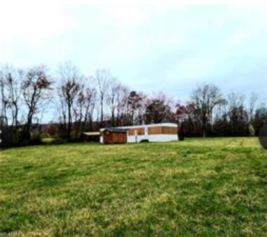 442 Bagley Springs Road Ronda, NC 28670 - Photo 12 of 18 Gallery Image 12