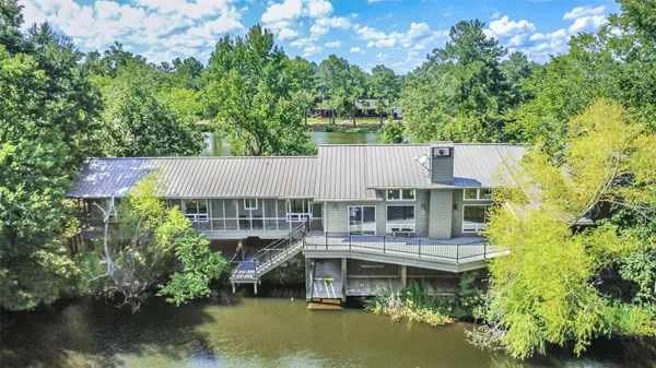 $750,000 | 88 Raccoon Ramble, Cleveland, TX 77327