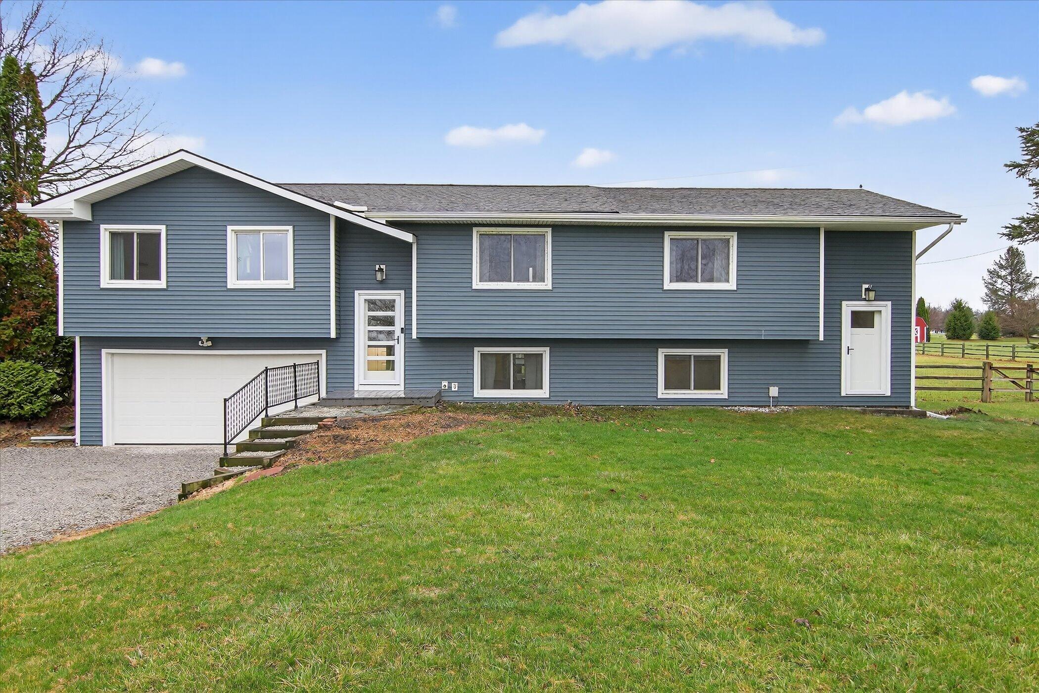 7901 West Waters Road Ann Arbor, MI 48103 - Photo 6 of 53 03-7901-W-Waters-Rd-Windowstill