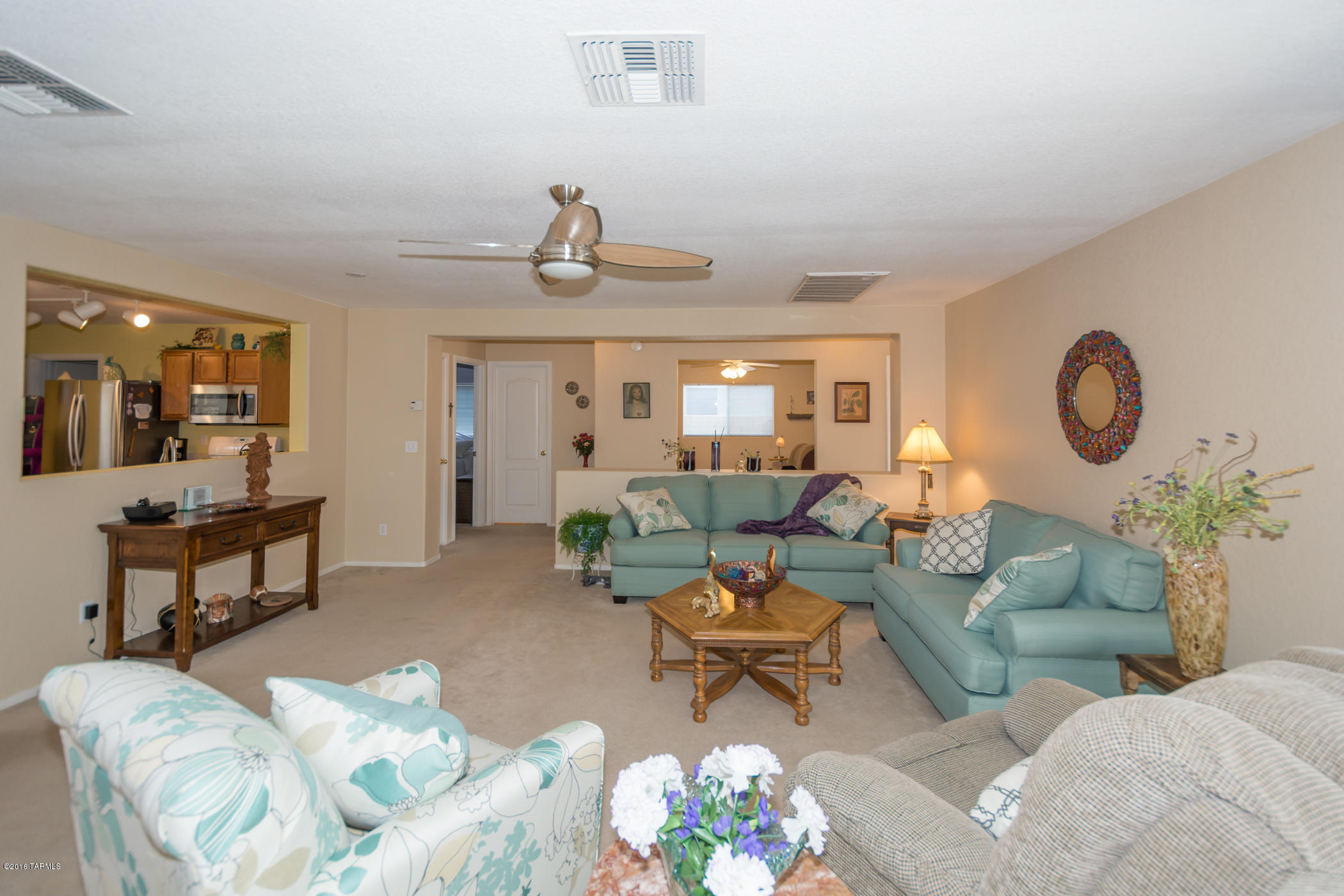 7747 West Oak Stream Road Tucson, AZ 85743 - Photo 8 of 39