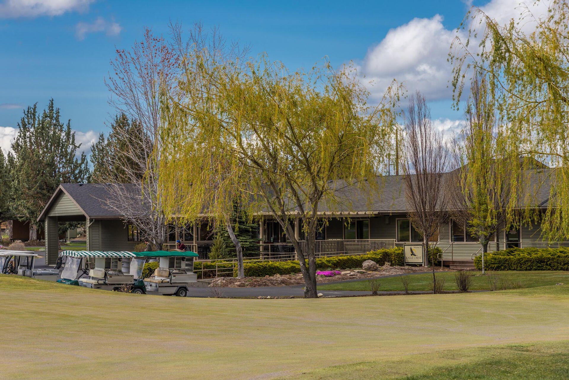 8384 Forest Ridge Loop Redmond, OR 97756 - Photo 45 of 53 Eagle Crest community photos - Pro Shop