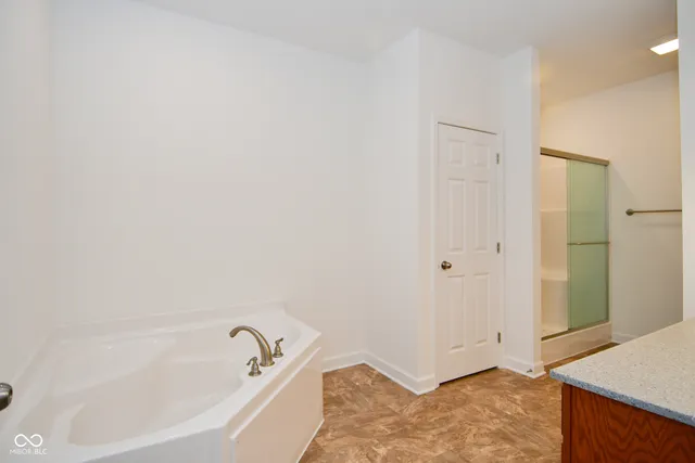 $445,000 | 1623 Stoneybrook Avenue, Crawfordsville, IN 47933